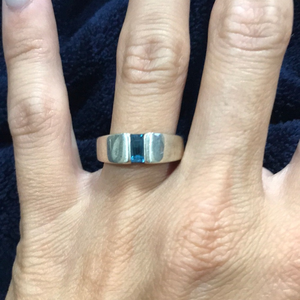 Retired James Avery Blue Topaz Ring